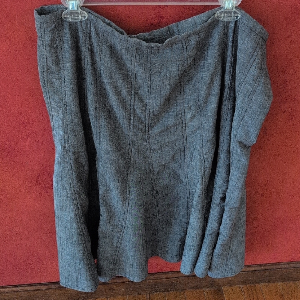 Gray Pleated Skirt